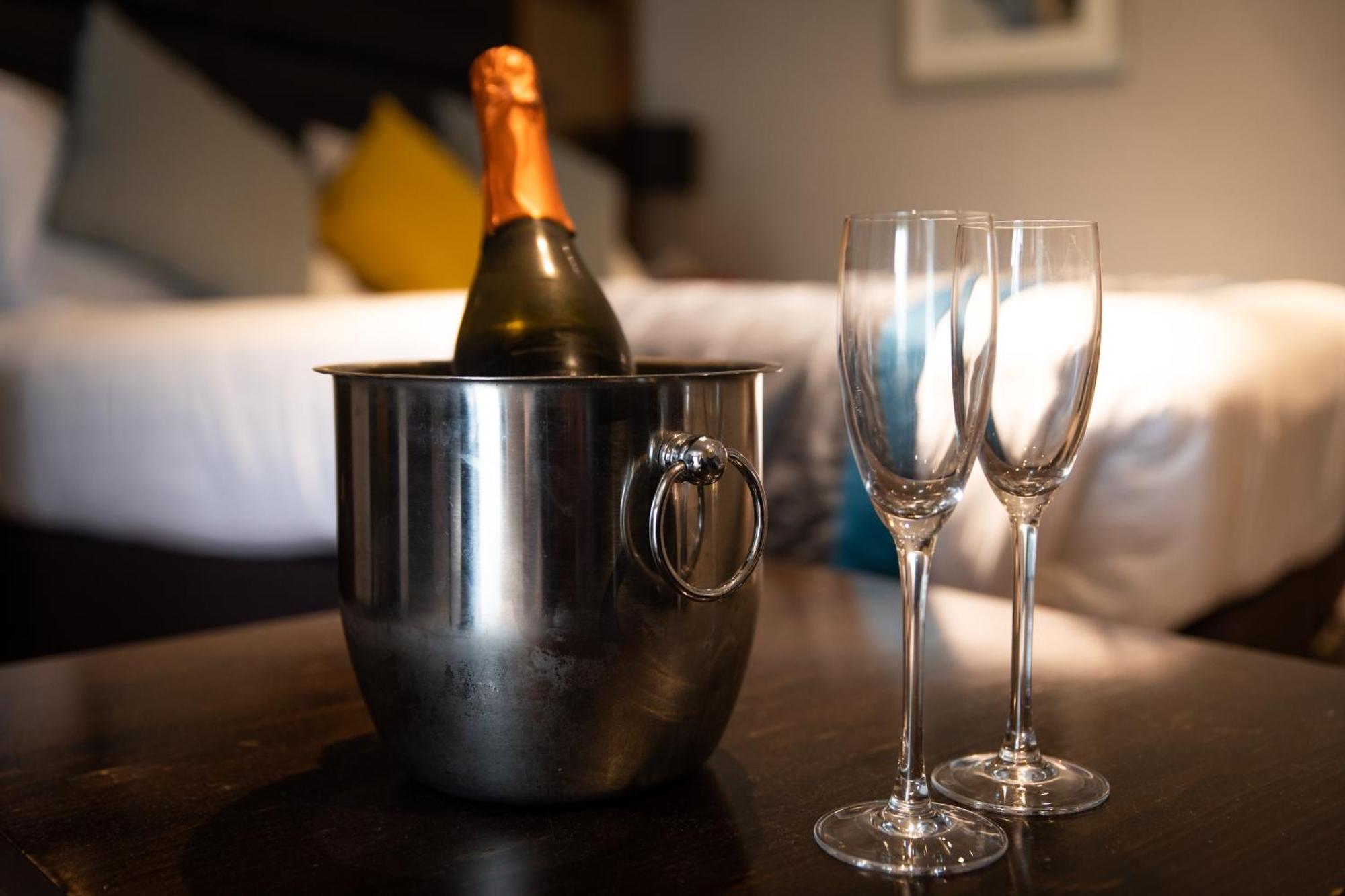Elite Venue Selection Felbridge - Gatwick Hotell East Grinstead Exteriör bild
