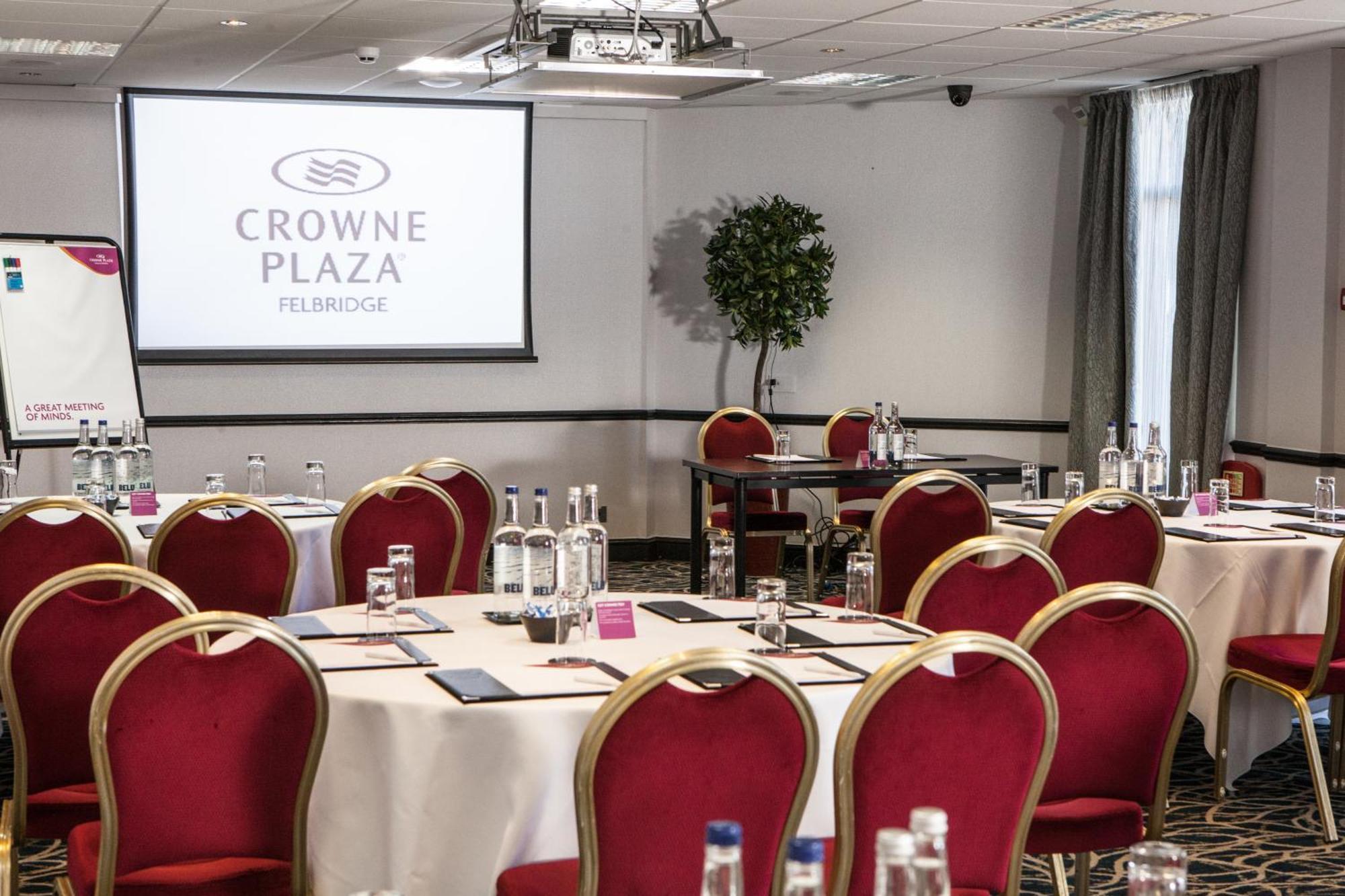 Crowne Plaza Felbridge - Gatwick, An Ihg Hotel East Grinstead Exteriör bild